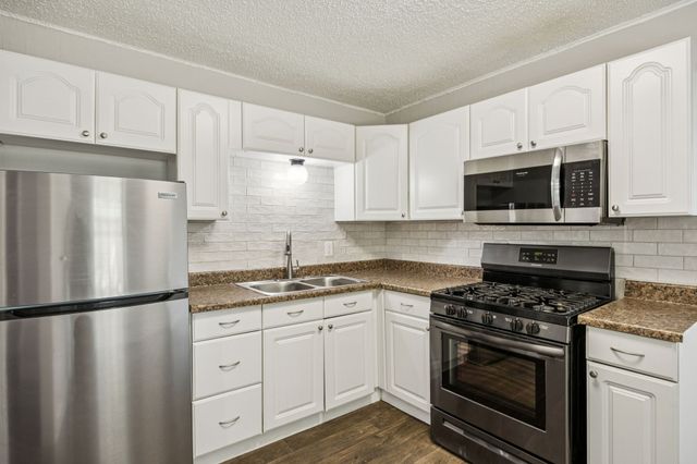 5621 Bonnie Drive, Watauga, TX 76148