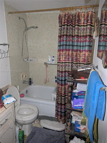 2027 Farnham O 2027, Deerfield Beach, FL 33442