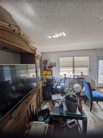 2027 Farnham O 2027, Deerfield Beach, FL 33442