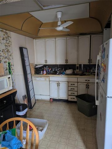 2027 Farnham O 2027, Deerfield Beach, FL 33442