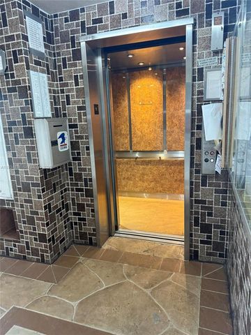 2027 Farnham O 2027, Deerfield Beach, FL 33442