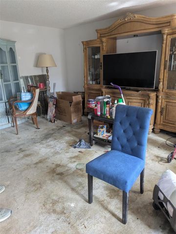 2027 Farnham O 2027, Deerfield Beach, FL 33442