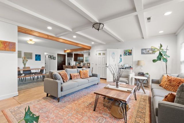 420 Capitola Road Extension, Santa Cruz, CA 95062