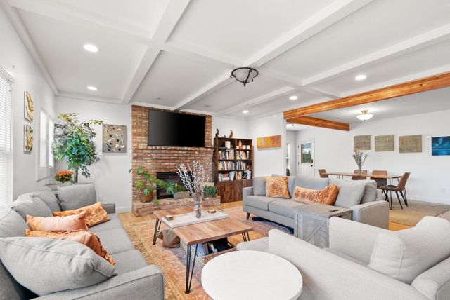 420 Capitola Road Extension, Santa Cruz, CA 95062