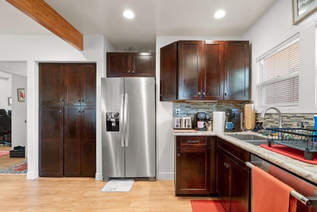 420 Capitola Road Extension, Santa Cruz, CA 95062