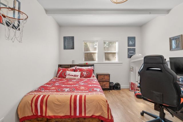 420 Capitola Road Extension, Santa Cruz, CA 95062