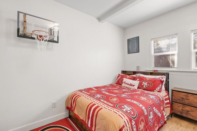 420 Capitola Road Extension, Santa Cruz, CA 95062