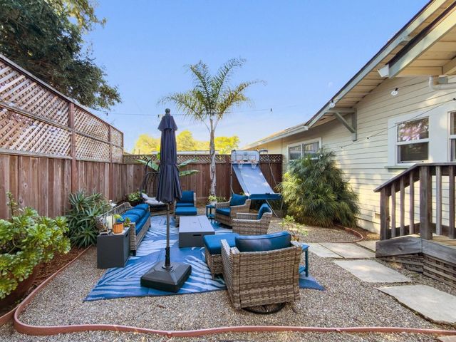 420 Capitola Road Extension, Santa Cruz, CA 95062