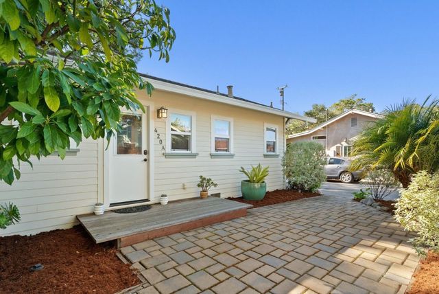 420 Capitola Road Extension, Santa Cruz, CA 95062