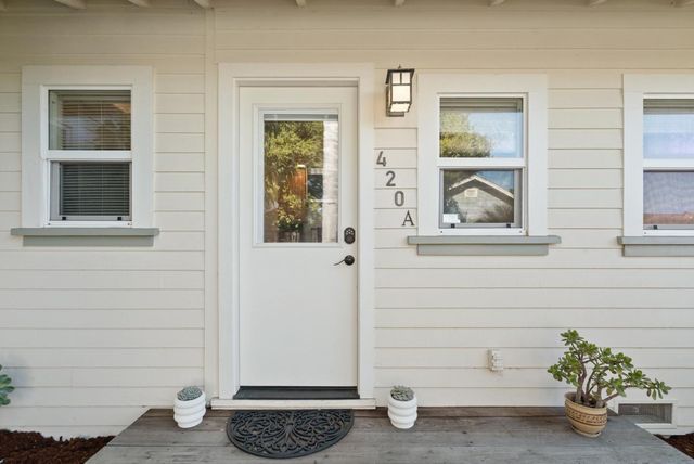 420 Capitola Road Extension, Santa Cruz, CA 95062