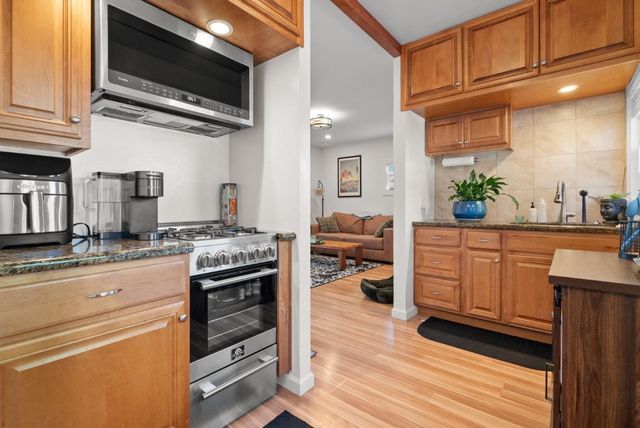 420 Capitola Road Extension, Santa Cruz, CA 95062