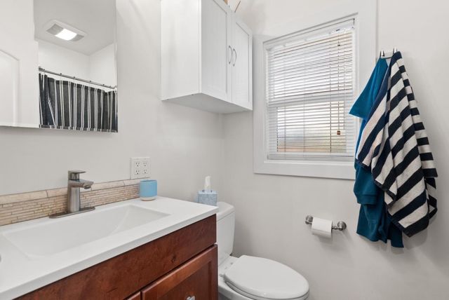 420 Capitola Road Extension, Santa Cruz, CA 95062