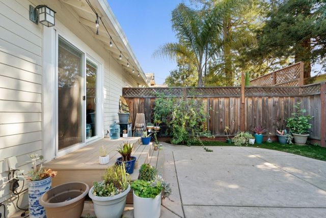 420 Capitola Road Extension, Santa Cruz, CA 95062