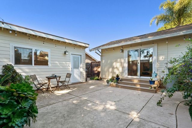 420 Capitola Road Extension, Santa Cruz, CA 95062