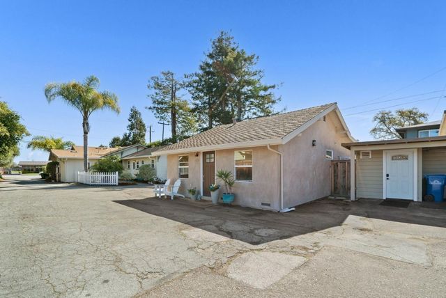 420 Capitola Road Extension, Santa Cruz, CA 95062