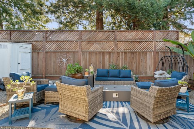 420 Capitola Road Extension, Santa Cruz, CA 95062