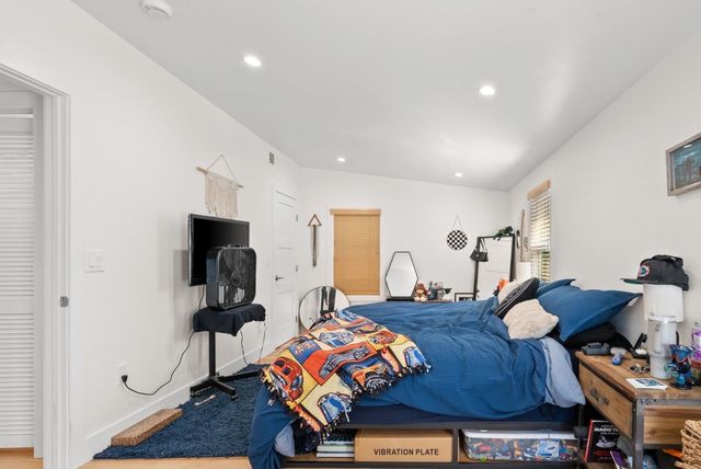 420 Capitola Road Extension, Santa Cruz, CA 95062