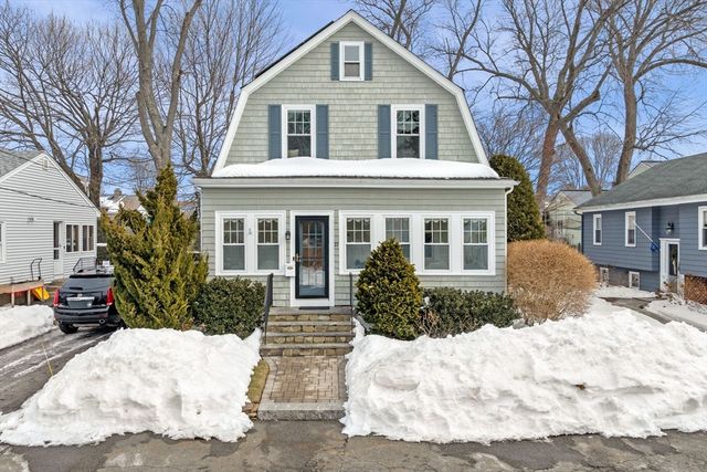 22 Hemenway Rd, Swampscott, MA 01907