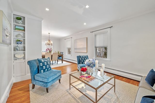 22 Hemenway Rd, Swampscott, MA 01907