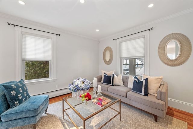 22 Hemenway Rd, Swampscott, MA 01907