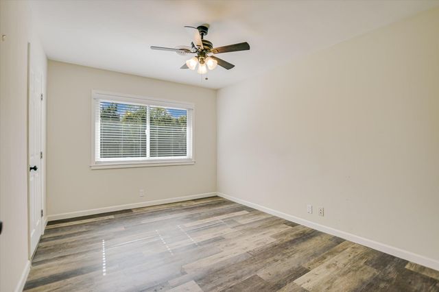 1601 E 19th ST, Georgetown, TX 78626