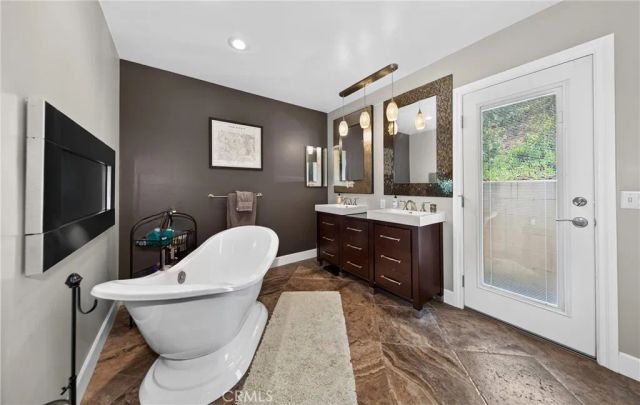 645 Los Altos, Redlands, CA 92373