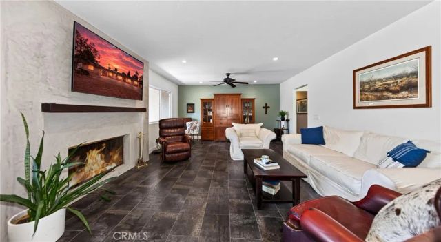645 Los Altos, Redlands, CA 92373