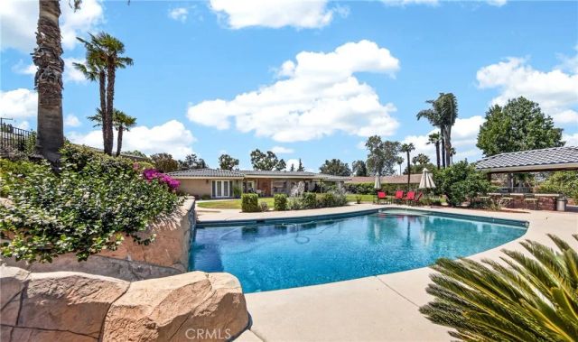 645 Los Altos, Redlands, CA 92373