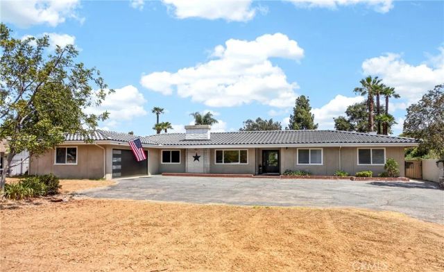 645 Los Altos, Redlands, CA 92373