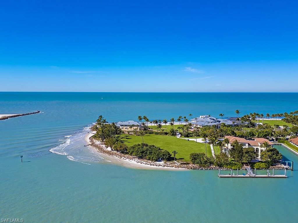 210 & 220 Bay RD, NAPLES, FL 34102 — exterior