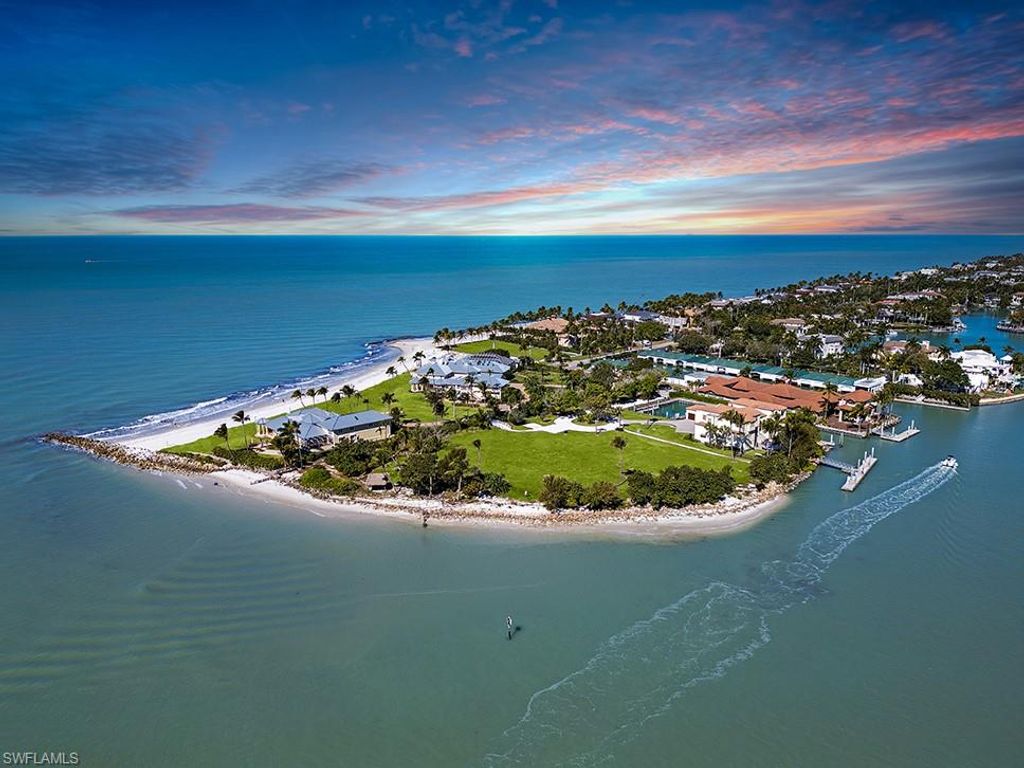 210 & 220 Bay RD, NAPLES, FL 34102 — photo 4