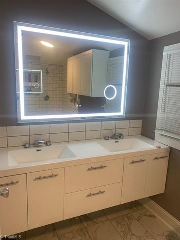 1310 Union Cross Road, Kernersville, NC 27284