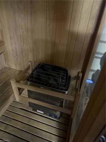 1310 Union Cross Road, Kernersville, NC 27284