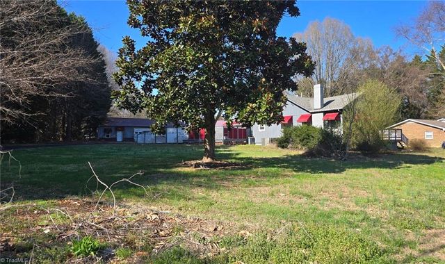 1310 Union Cross Road, Kernersville, NC 27284