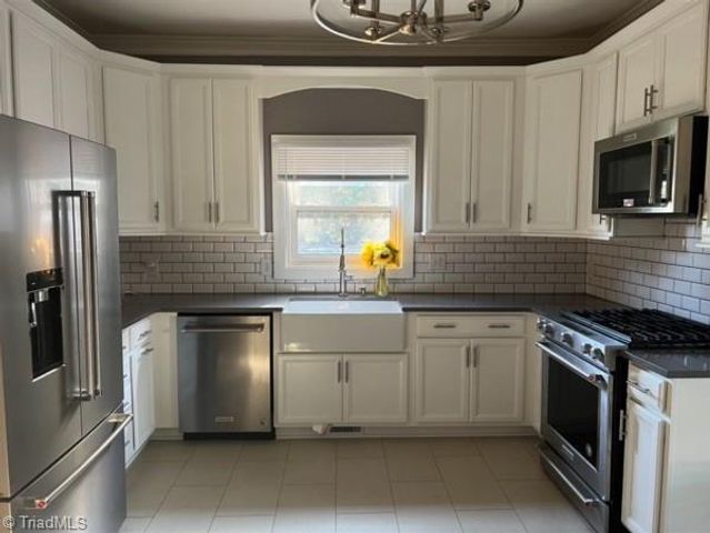 1310 Union Cross Road, Kernersville, NC 27284