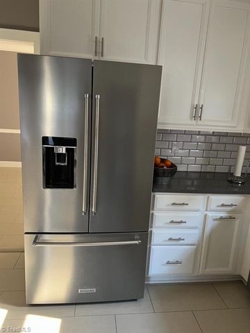 1310 Union Cross Road, Kernersville, NC 27284