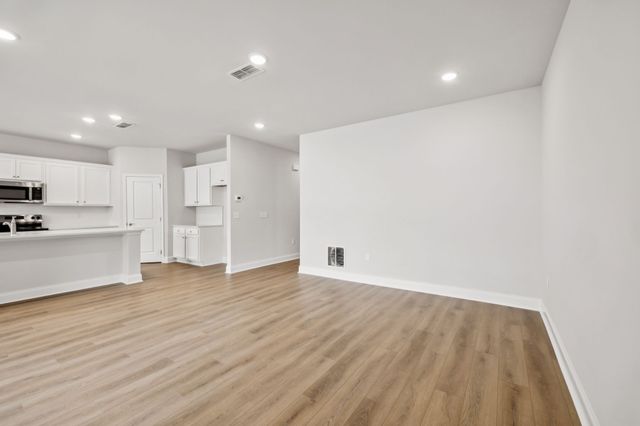 304 Stonehaus Circle, Antioch, TN 37013