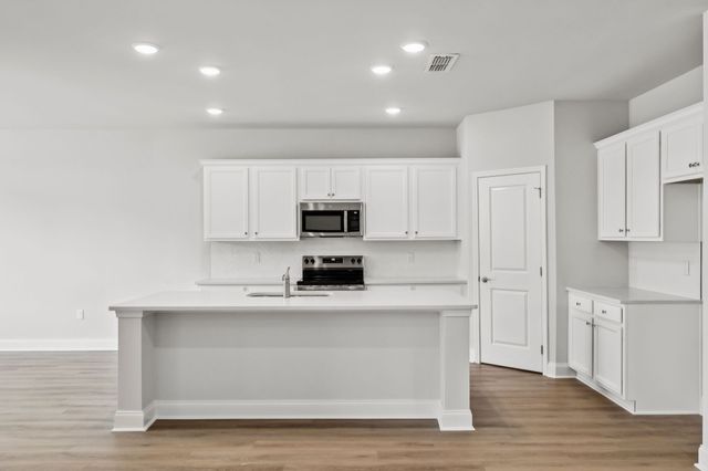 304 Stonehaus Circle, Antioch, TN 37013