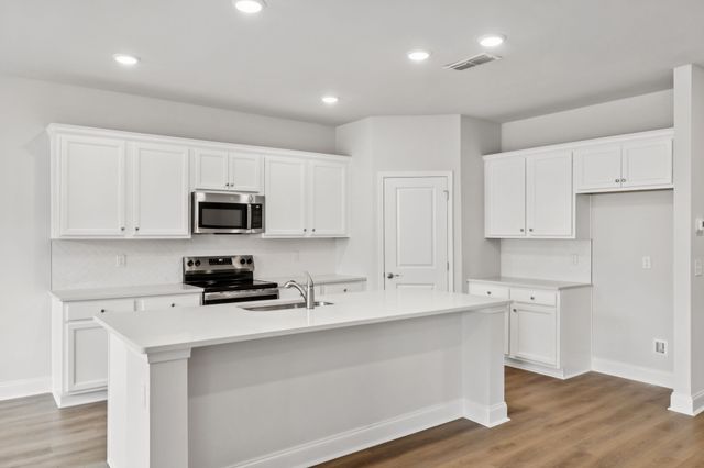 304 Stonehaus Circle, Antioch, TN 37013