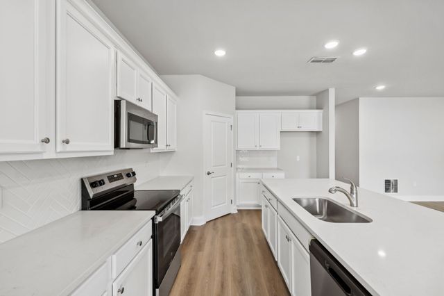 304 Stonehaus Circle, Antioch, TN 37013