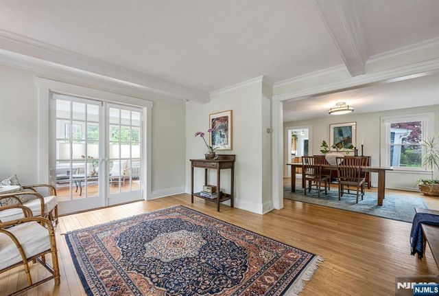 484 Pulis Avenue, Franklin Lakes, NJ 07417
