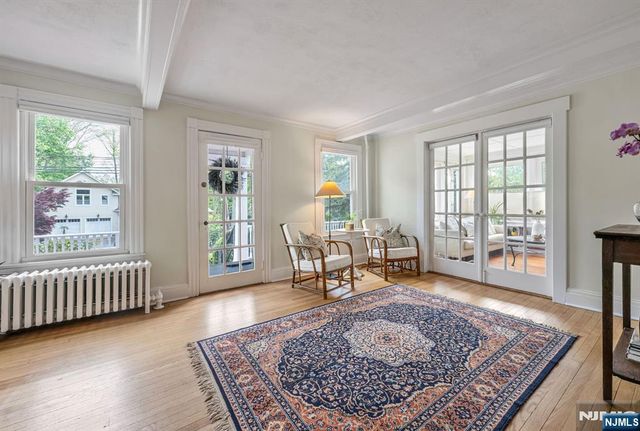 484 Pulis Avenue, Franklin Lakes, NJ 07417