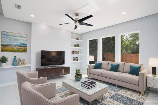 1107 W I Street, Mission, TX 78572