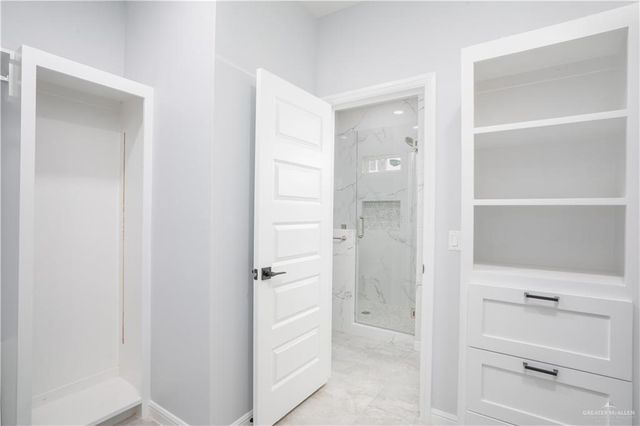 1107 W I Street, Mission, TX 78572