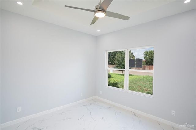 1107 W I Street, Mission, TX 78572