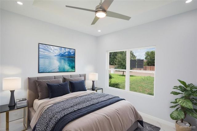 1107 W I Street, Mission, TX 78572