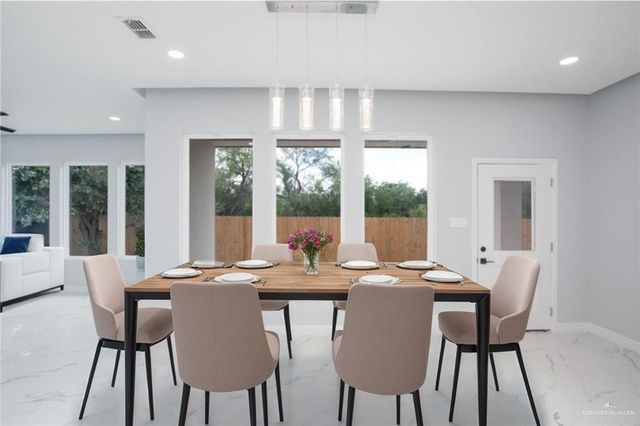 1107 W I Street, Mission, TX 78572