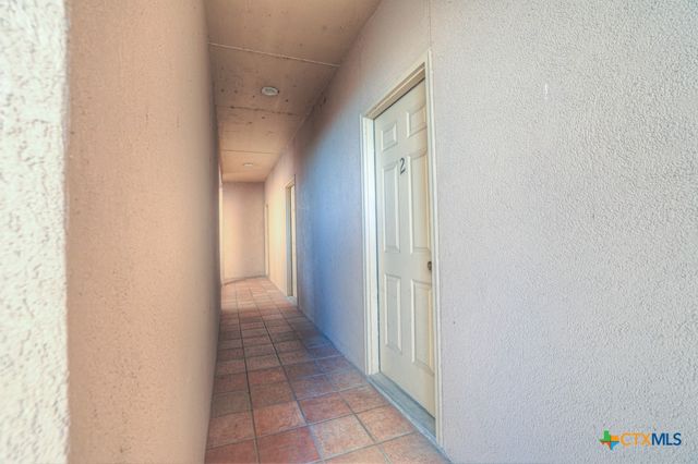 2305 Connie Drive 102, Canyon Lake, TX 78133