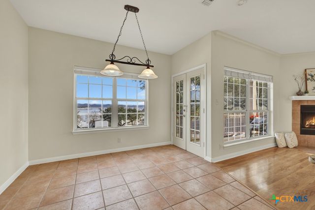 2305 Connie Drive 102, Canyon Lake, TX 78133