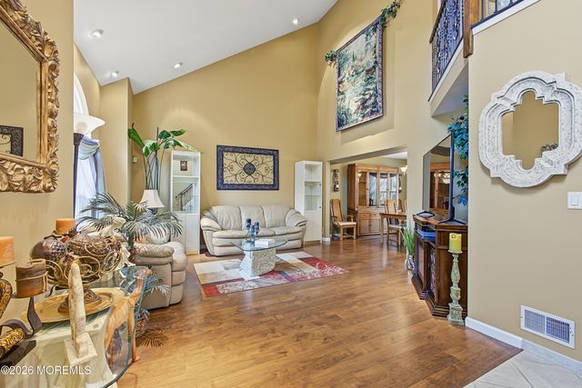 27 Silverbrooke Circle, Howell, NJ 07731